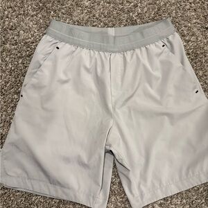 UNRL Sz M Gray Athletic Shorts